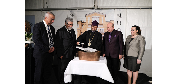 Շնորհանդէս Գարակէօզեանի 100-ամեակի յուշամատեանին